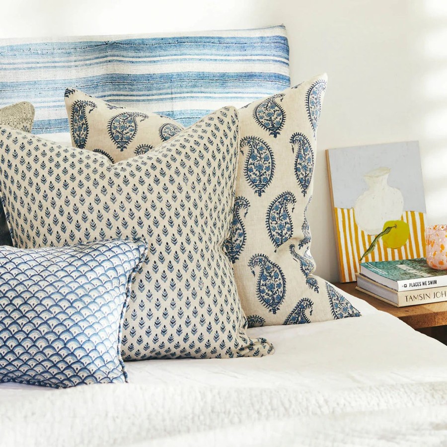 Bedding Walter G | Walter G Paisley Riviera Linen Cushion