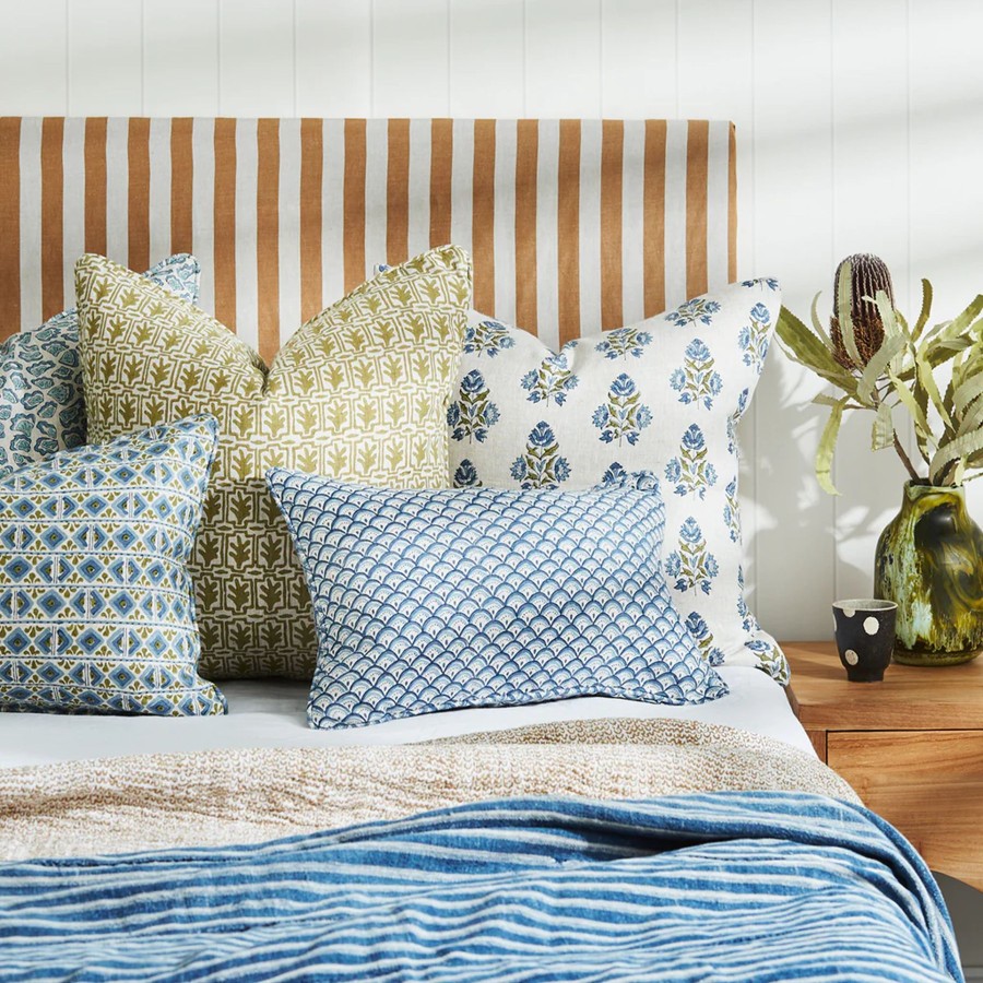 Bedding Walter G | Walter G Ankara Moss Azure Linen Cushion