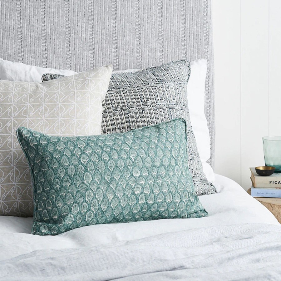 Bedding Walter G | Walter G Scopello Celadon Linen Cushion